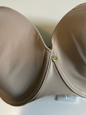 Natori Strapless Nude Bra with Gold Accent Size 30C